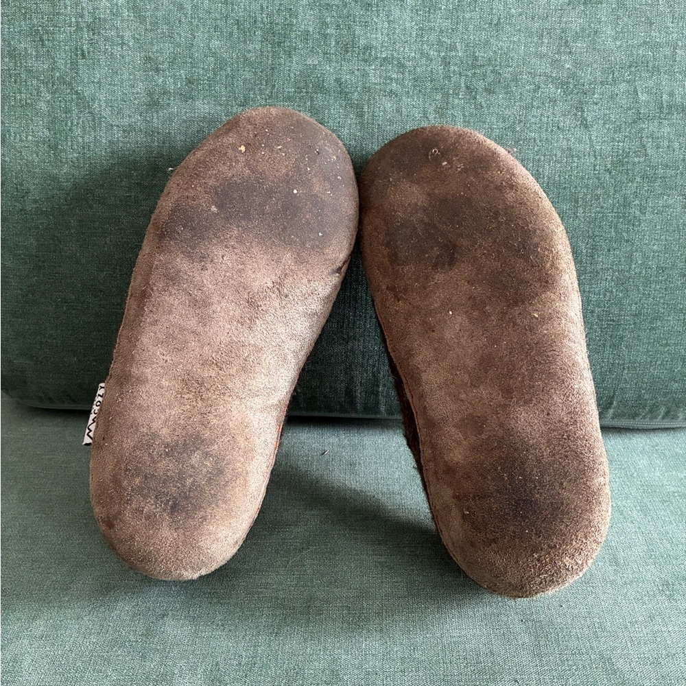 Everest Cozy Felted Wool Slippers - Picture 7 of 7
